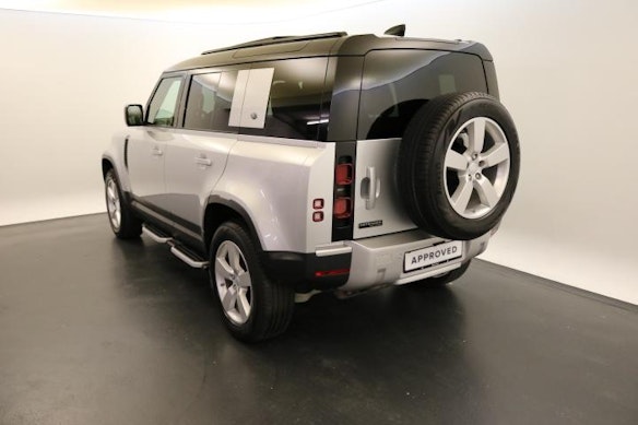 LAND ROVER Defender 110 2.0 SD4 240 First Edition 1