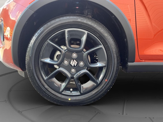 Vehicle image 8