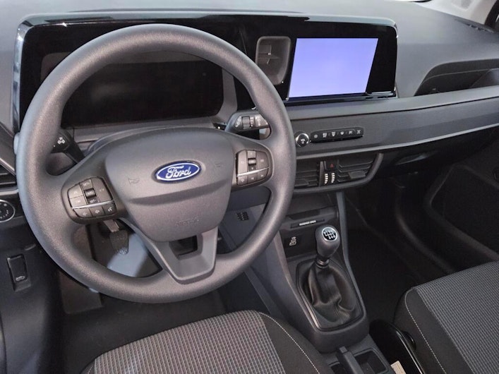 image du véhicule FORD E-C5 AIRCROSS ELEKTRO PLUS