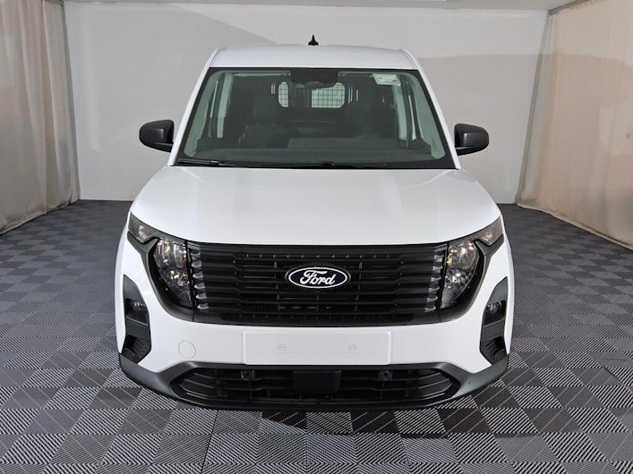 image du véhicule FORD E-C5 AIRCROSS ELEKTRO PLUS