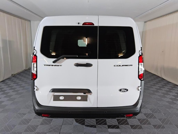 image du véhicule FORD E-C5 AIRCROSS ELEKTRO PLUS