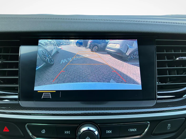 Fahrzeugbild OPEL INSIGNIA