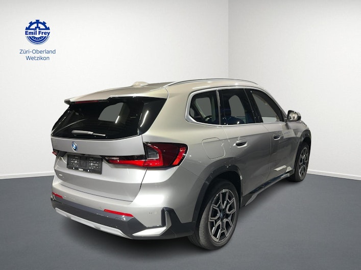 Vehicle image BMW X1