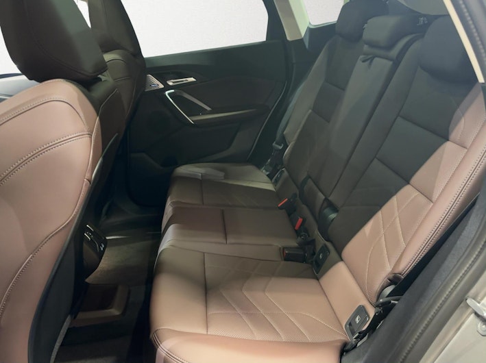 Vehicle image BMW X1