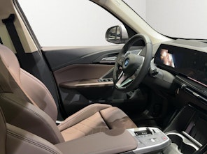 Vehicle image BMW X1 xDrive30e