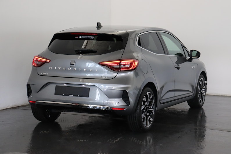 Vehicle image MITSUBISHI COLT