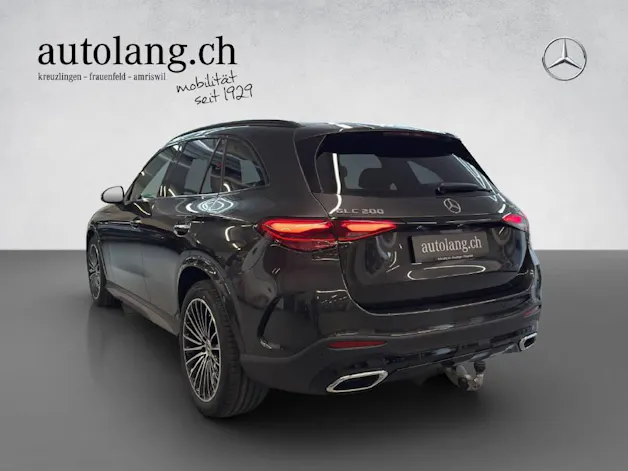 MERCEDES-BENZ GLC 200 AMG Line 4Matic