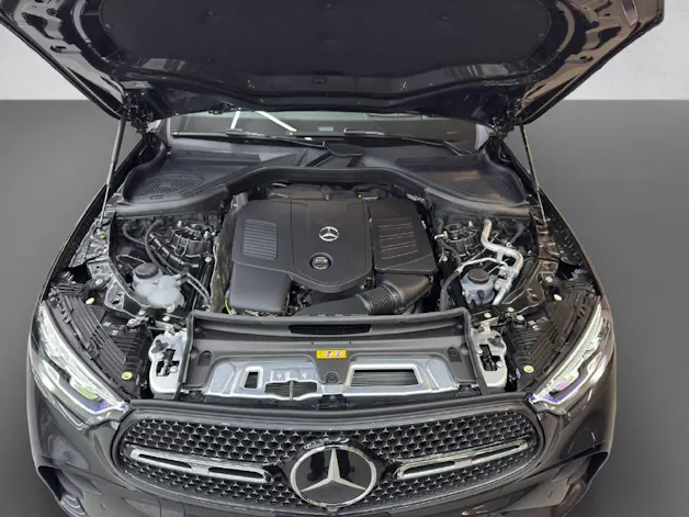 MERCEDES-BENZ GLC 200 AMG Line 4Matic