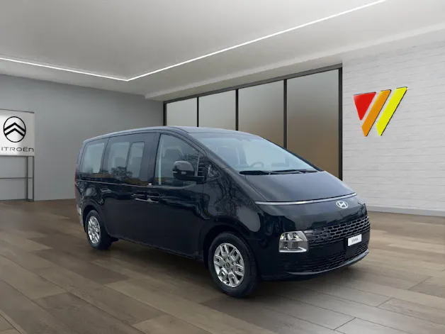 Hyundai Staria Wagon 1.6 GDi HEV Amplia