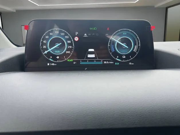 Hyundai Staria Wagon 1.6 GDi HEV Amplia