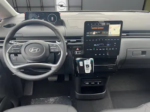 HYUNDAI Staria Wagon 1.6 GDi HEV Amplia