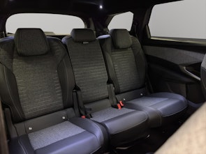 Vehicle image PEUGEOT 5008 1.2 Hybrid Allure Premium