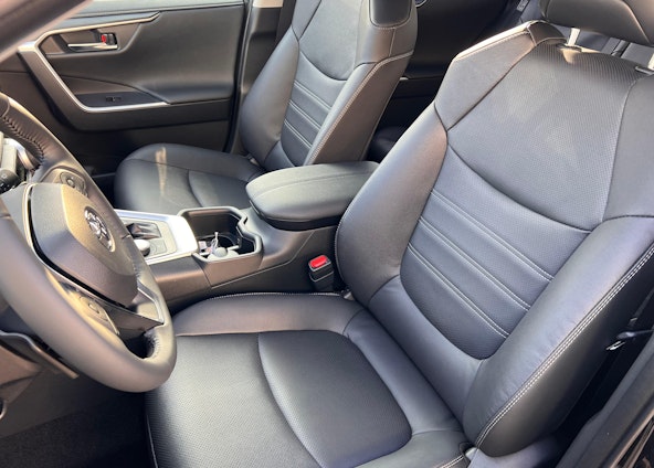 Vehicle image 8 Vehicle image 8