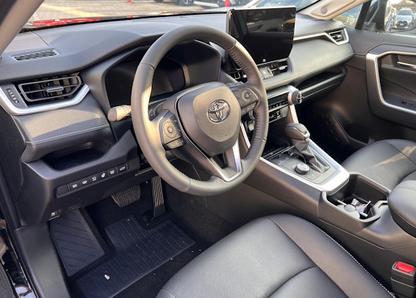 Vehicle image 6 Vehicle image 6