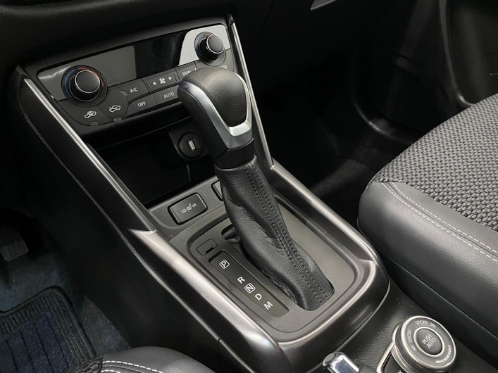 Vehicle image SUZUKI S-CROSS