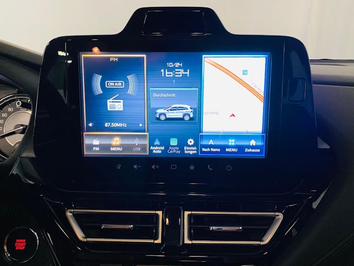 Vehicle image SUZUKI S-CROSS