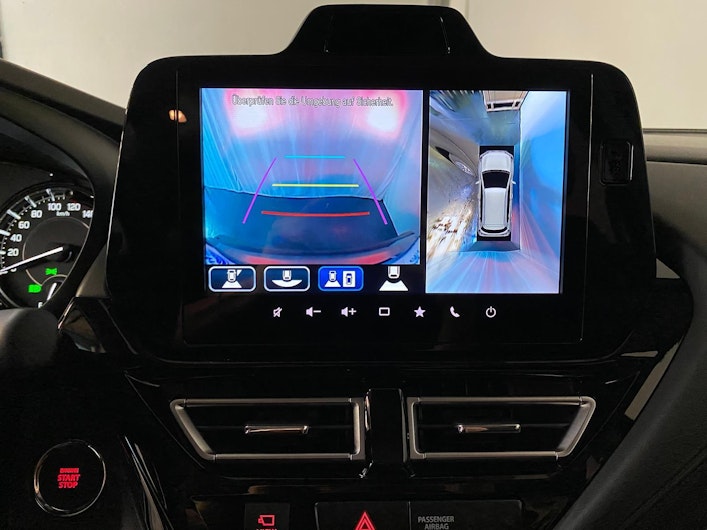 Vehicle image SUZUKI S-CROSS