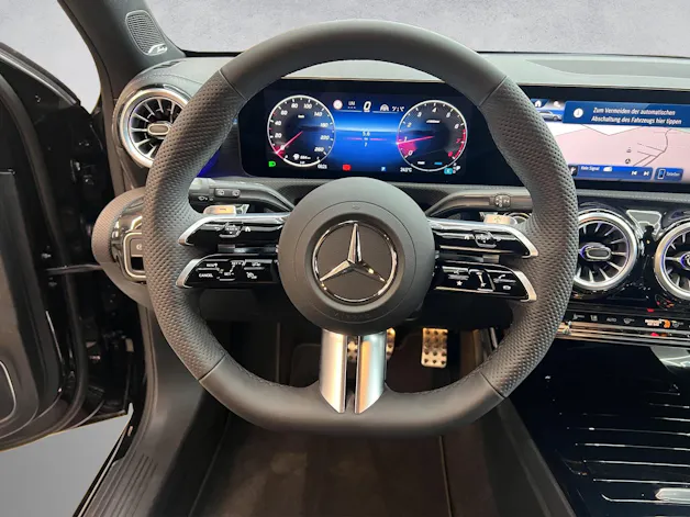 Mercedes-Benz A 250 AMG Line 4Matic