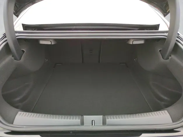 Mercedes-Benz CLA 200 AMG Line