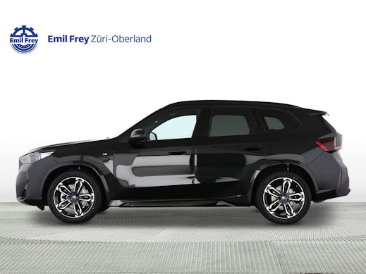 BMW X1 25e xDrive paddles 1