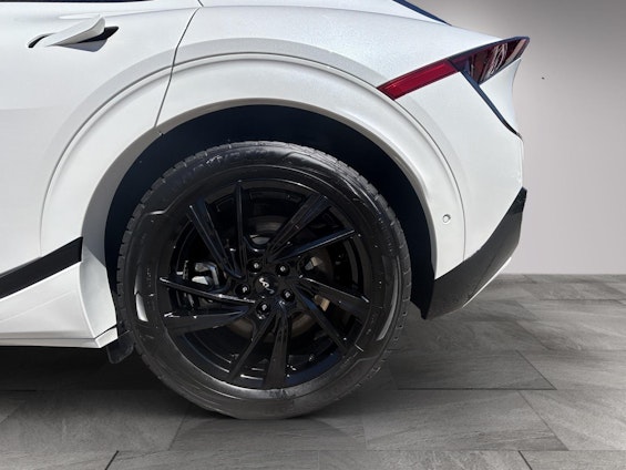 Vehicle image 21