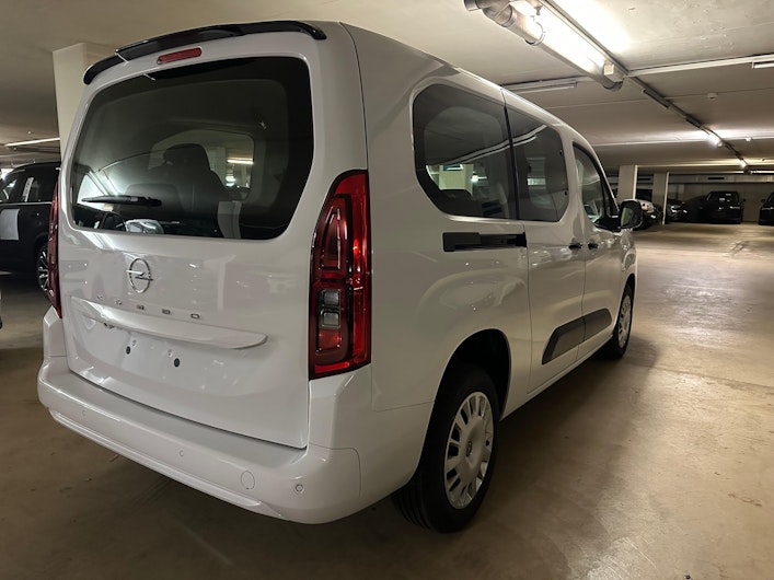 Vehicle image OPEL COMBO