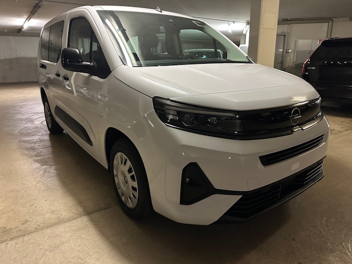 Vehicle image OPEL COMBO