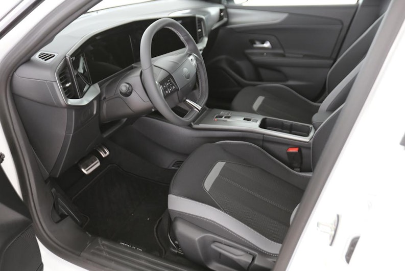 Vehicle image OPEL MOKKA