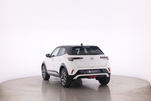 Vehicle image 8 Vehicle image 8