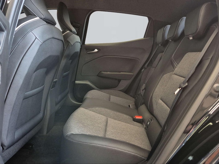 Vehicle image MITSUBISHI COLT