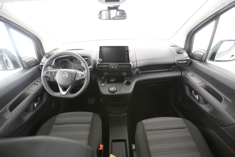 Vehicle image OPEL COMBO