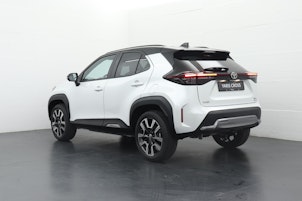 Vehicle image TOYOTA Yaris Cross 1.5 VVT-i HSD Premiere Edition AWD-i