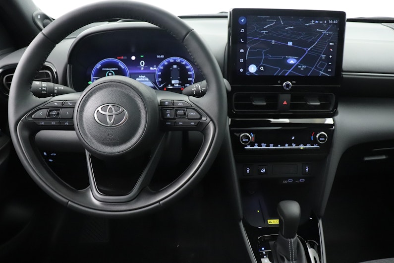 Vehicle image TOYOTA YARIS CROSS