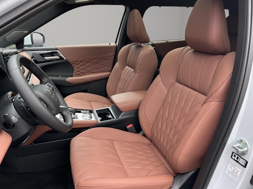 MITSUBISHI Outlander 2.4 PHEV Instyle+ 4x4 1