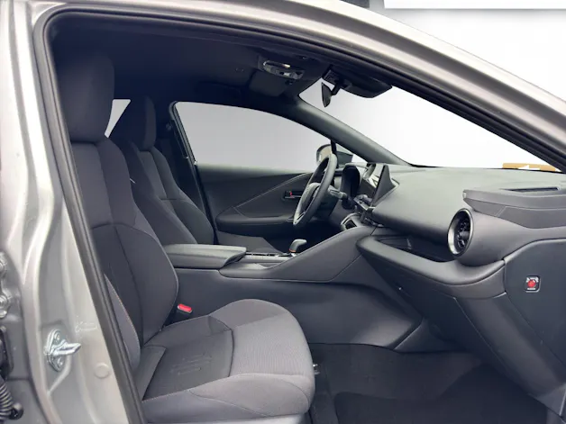Toyota C-HR 2.0 PHEV Swiss Edition