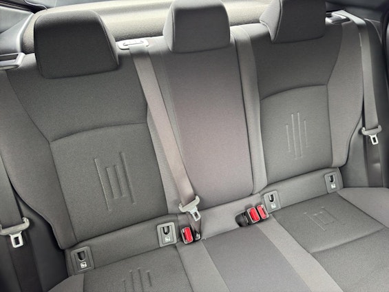 Vehicle image 13 Vehicle image 13