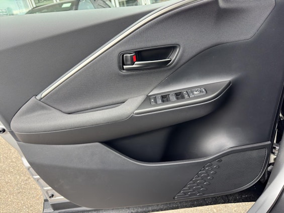 Vehicle image 10 Vehicle image 10