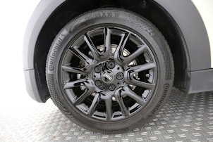 Vehicle image MINI Cabrio F57 1.5i Cooper