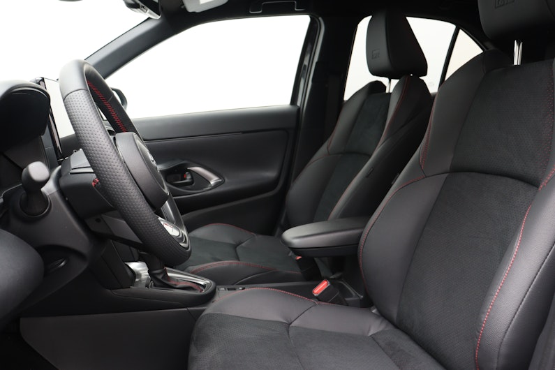 Vehicle image TOYOTA YARIS CROSS