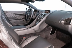 Vehicle image ASTON MARTIN Vanquish S 6.0 V12