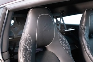 Vehicle image ASTON MARTIN Vanquish S 6.0 V12