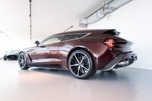 Vehicle image ASTON MARTIN Vanquish S 6.0 V12