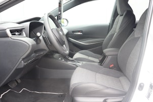 Vehicle image TOYOTA Corolla Touring Sports 2.0 HSD Trend