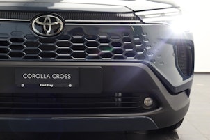 Vehicle image TOYOTA Corolla Cross 2.0 HSD Trend AWD-i