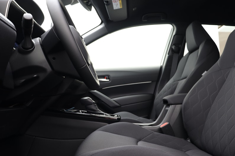 Vehicle image TOYOTA COROLLA CROSS