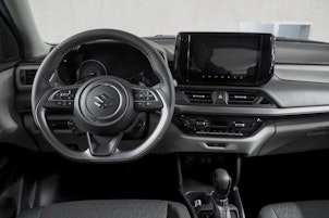 Vehicle image SUZUKI Swift 1.2 Compact Top Hybrid