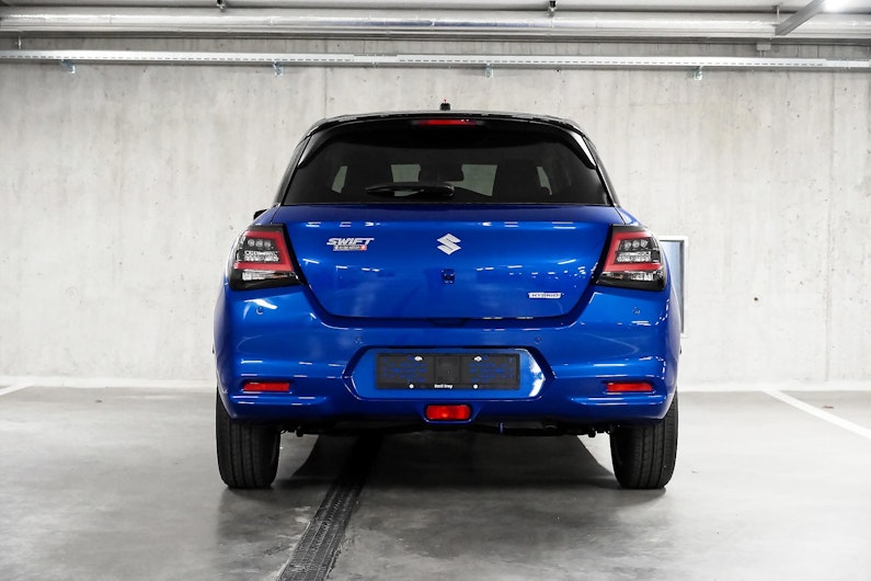 Vehicle image SUZUKI SWIFT