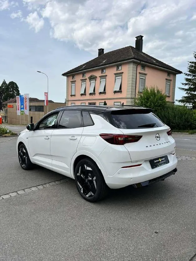 Opel Grandland 1.6 T PHEV GSE