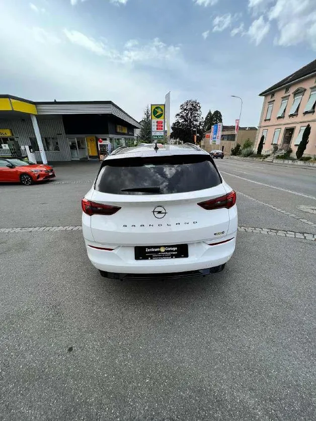 Opel Grandland 1.6 T PHEV GSE