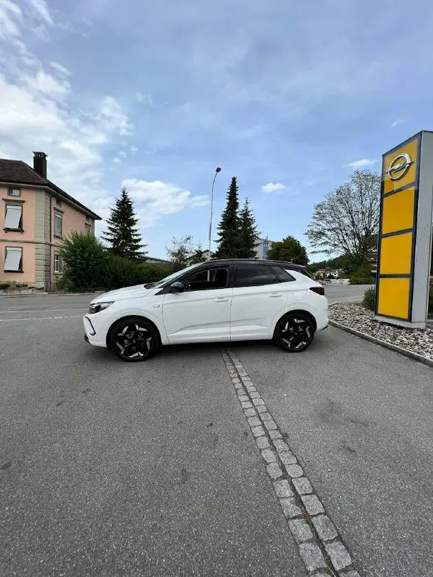 Opel Grandland 1.6 T PHEV GSE